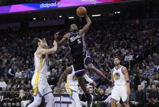 他们的脚步 他们的脚步